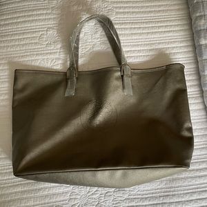 Vince Camuto large purse / travel bag